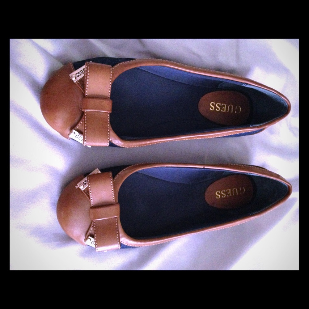 Guess Flats
